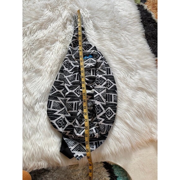 Kavu sling bag - Picture 5 of 9